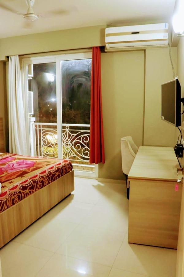 Shridham Holiday Vrindavan Exterior photo
