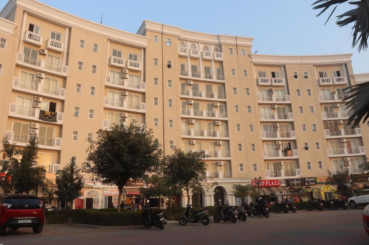 Shridham Holiday Vrindavan Exterior photo